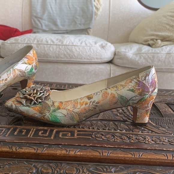Multicolor Floral Heels by - Picture 2 of 7